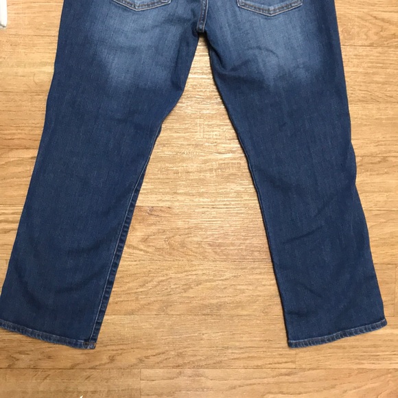 Lucky Brand Denim Sweet’N Crop Pants. - Picture 5 of 8